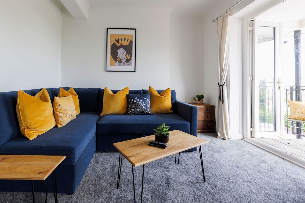 My Love - carbon neutral hotel in Arenas De San Pedro