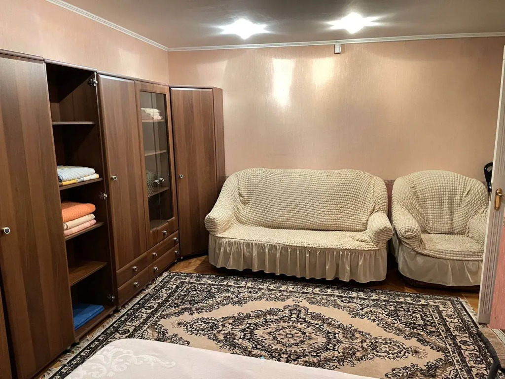 V Samom Tsentre Flat — Azov — photo 3