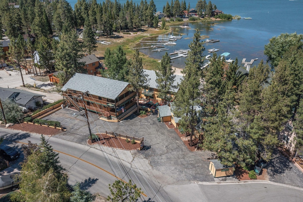 Big Bear Lakefront Lodge - photo 125