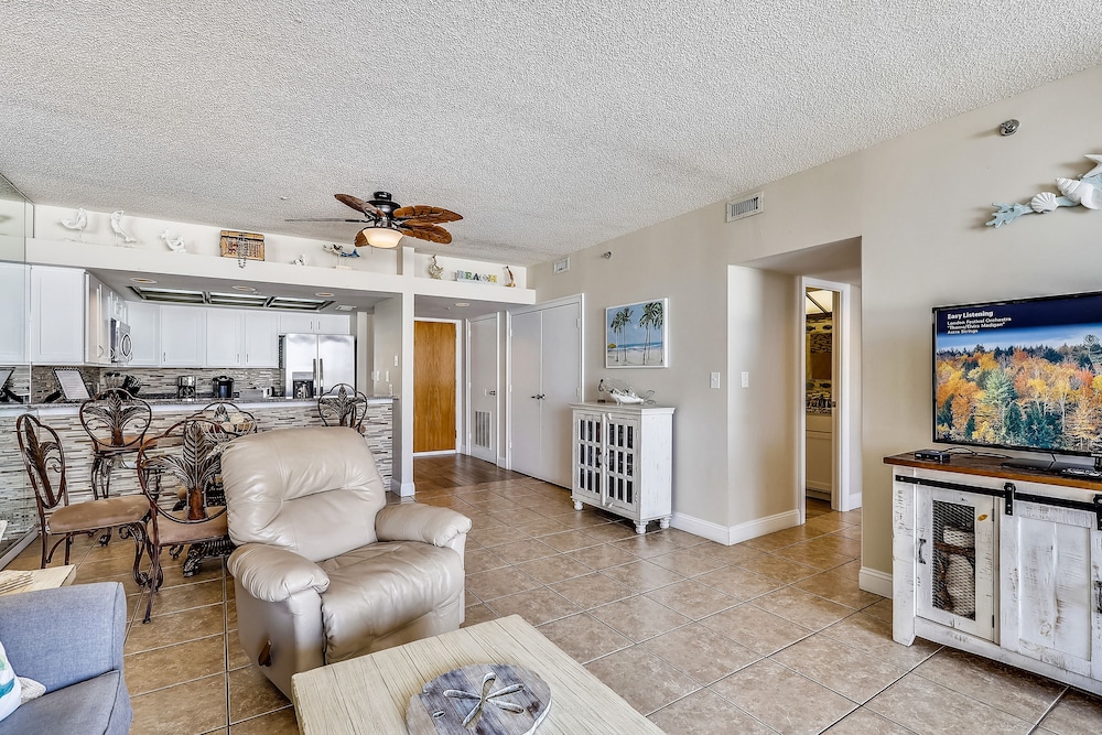 East Pass Towers 107 2 Bedroom Condo by RedAwning Destin - photo 12
