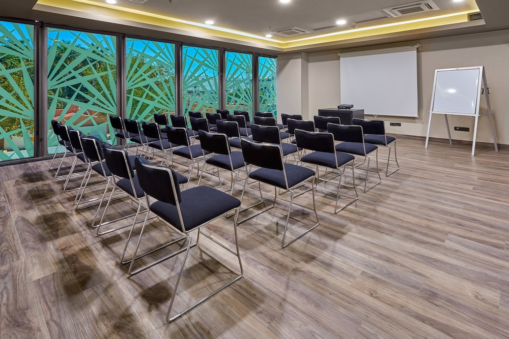 City Express Plus by Marriott Merida