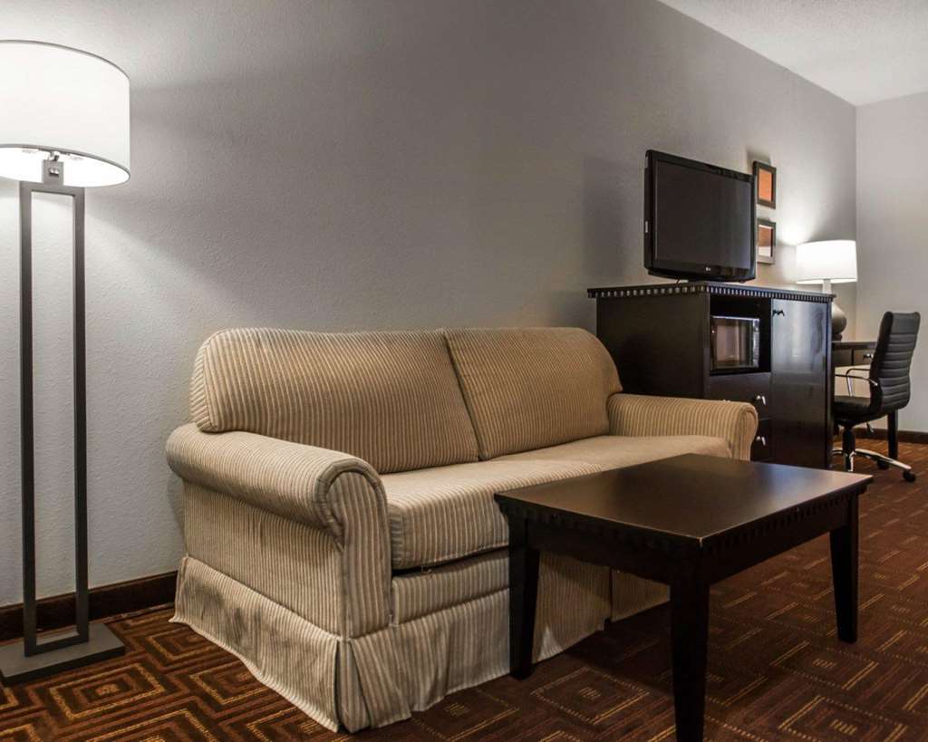 Quality Inn & Suites NJ State Capital Area - photo 22