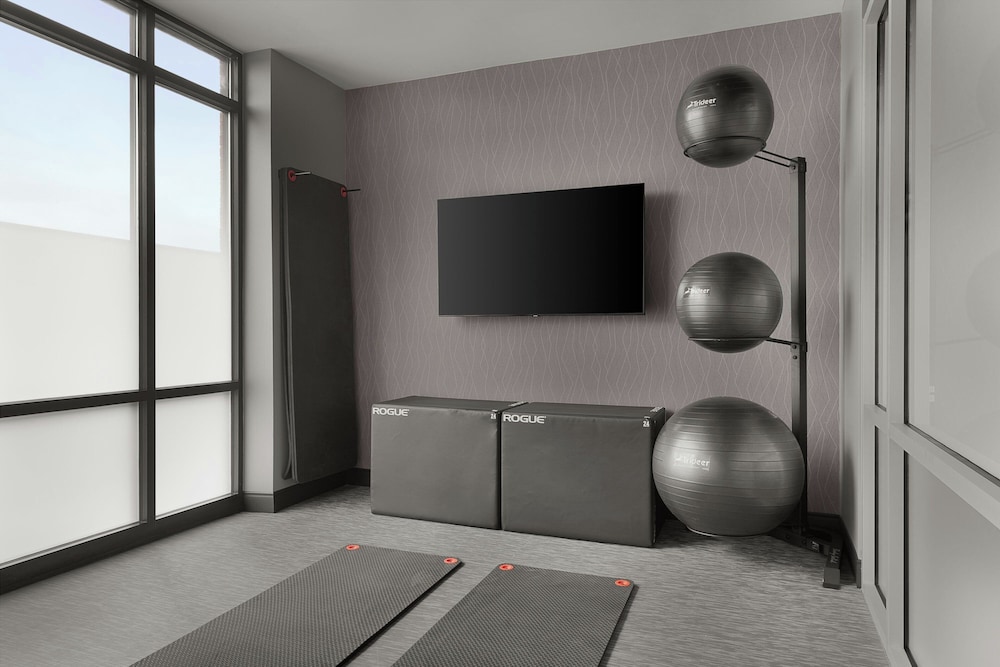 Courtyard by Marriott Louisville Airport - photo 20
