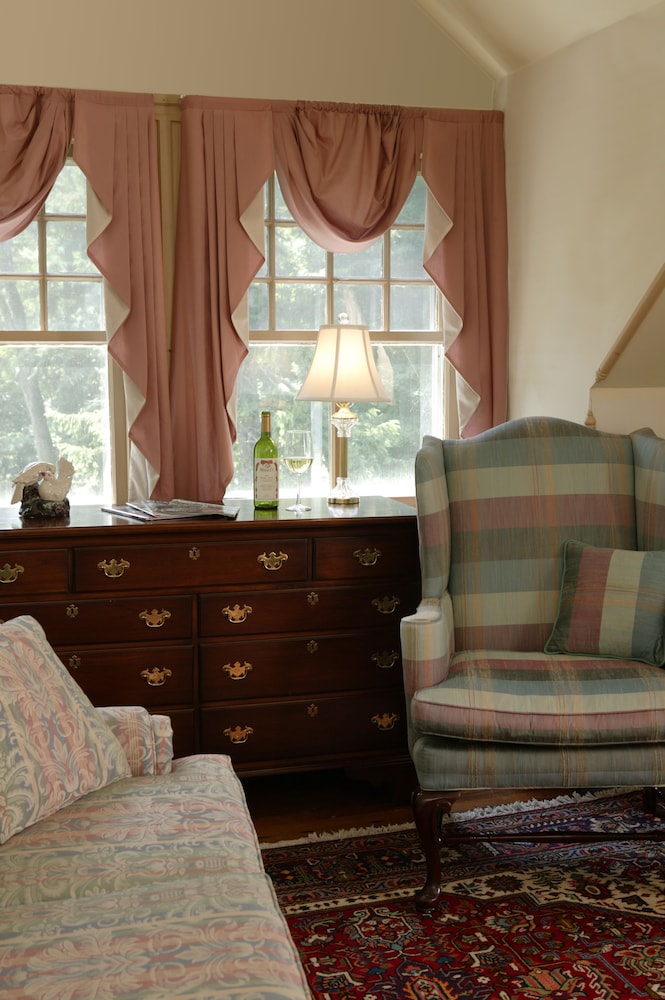 Cameron Estate Inn & Restaurant - photo 49