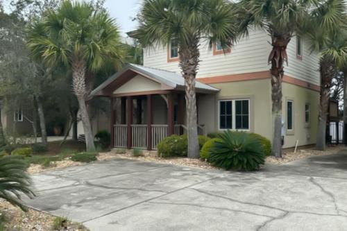 Off Course a - carbon neutral hotel in Gulf Shores