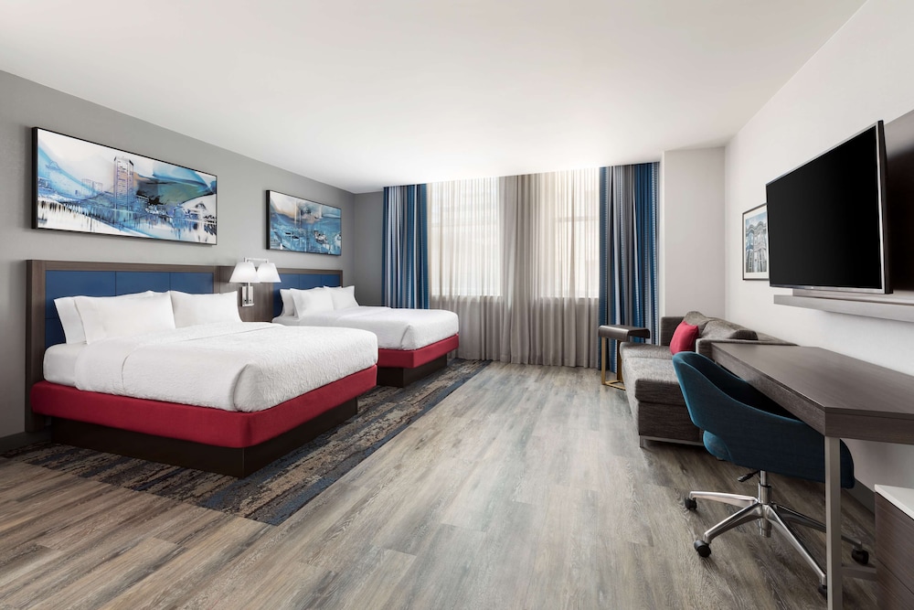 Hampton Inn & Suites Baltimore Inner Harbor - photo 22