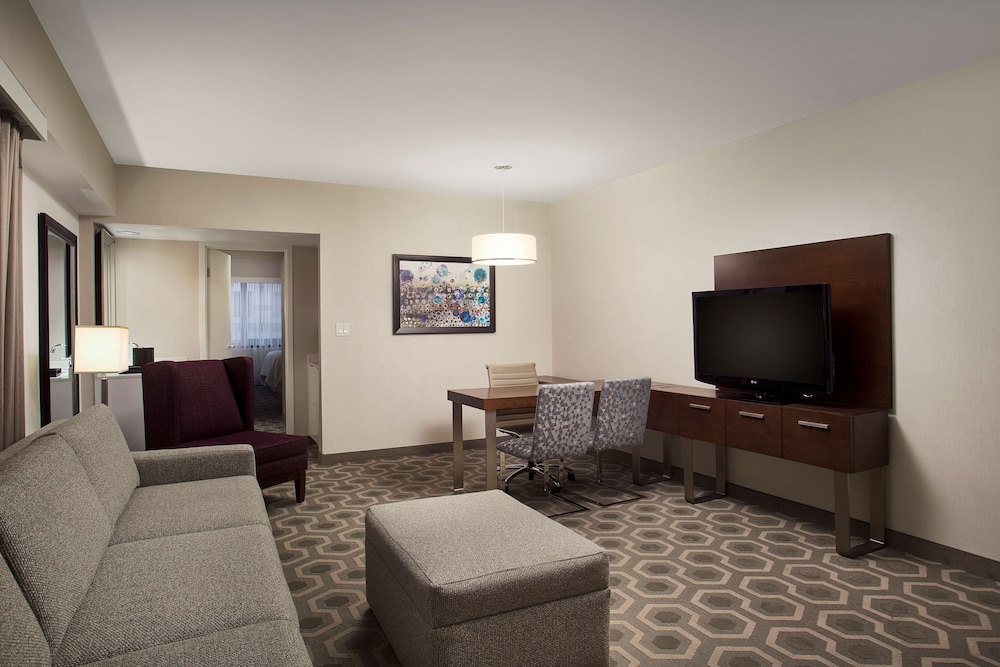 Embassy Suites by Hilton Washington D.C. Georgetown - photo 7