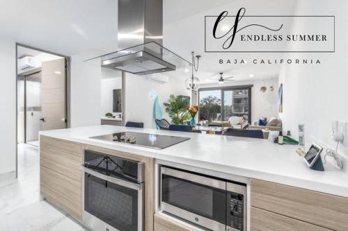 Endless Summer 2Bed 2Bath Condo Seasonly Heated Pool with Ocean Views 5min walk to Beach Fibre Internet Sleeps 6 — 4-Star Luxury Hotel in Cabo San Lucas, Mexico