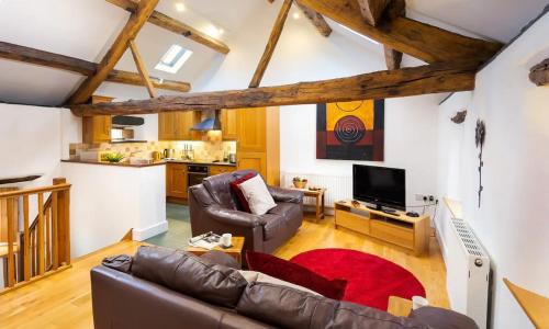 The Hayloft — 4-Star Luxury Hotel in None, United Kingdom