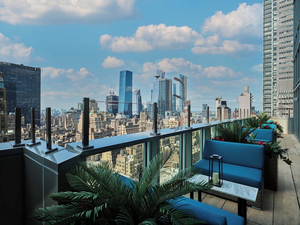 Margaritaville Resort Times Square - photo 61