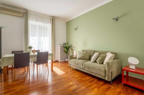 Luvi Castiglioni — 4-Star Luxury Hotel in Milan, Italy