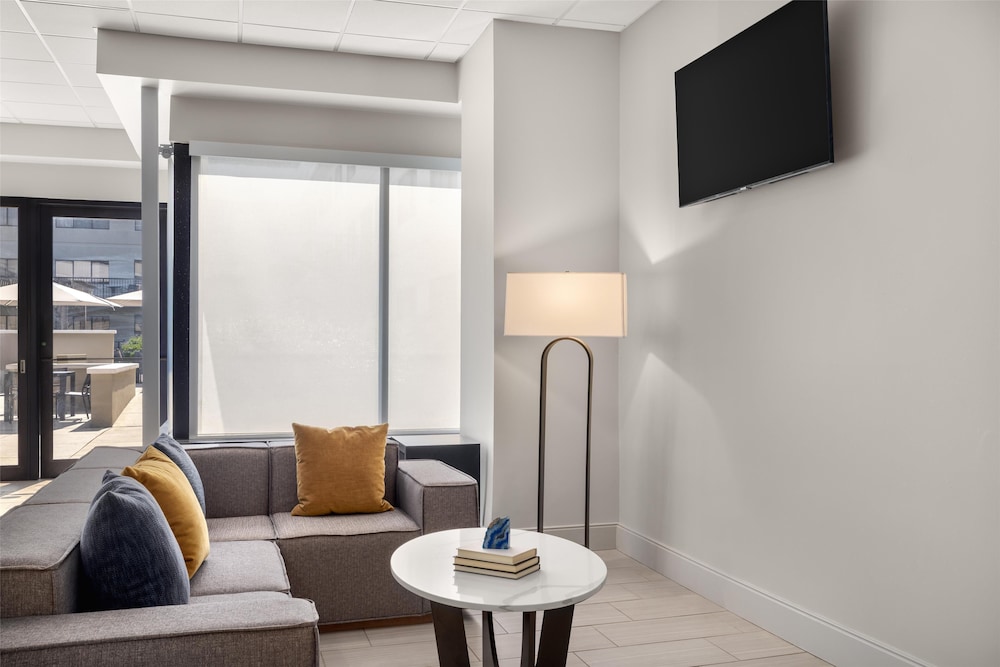 Homewood Suites by Hilton Indianapolis Carmel - photo 2