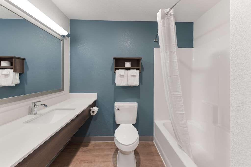 Woodspring Suites Dayton North - photo 18