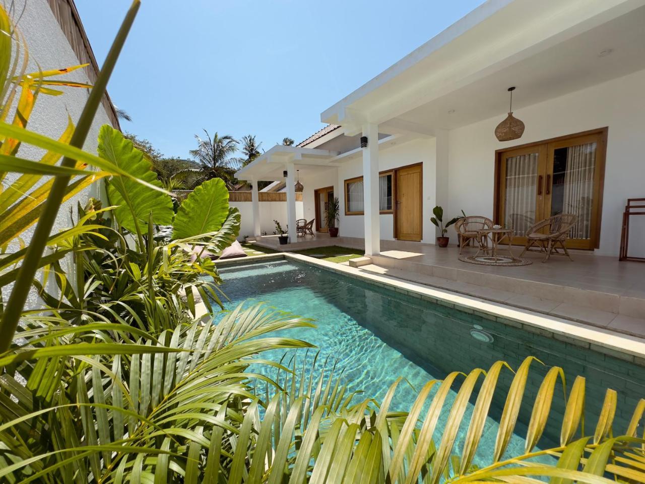 Villa Alamanda 1 with 2 bedrooms and pool — 4-Star Luxury Hotel in Kuta, Indonesia