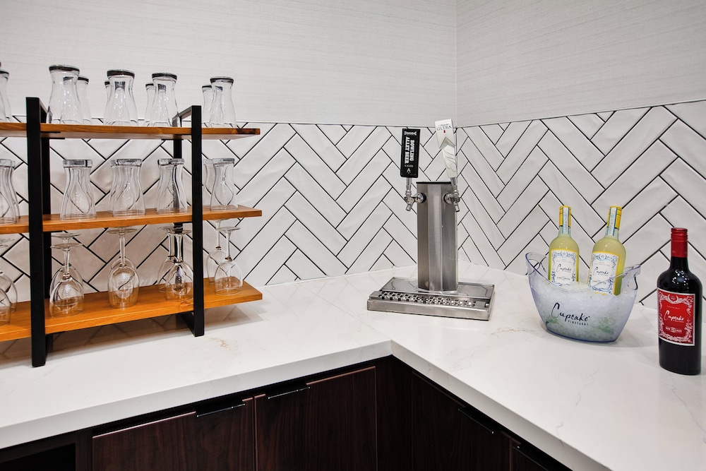 Staybridge Suites Bismarck by IHG - photo 58