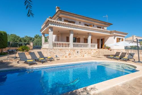 NEW Villa Can Albons — 4-Star Luxury Hotel in Portocolom, Spain