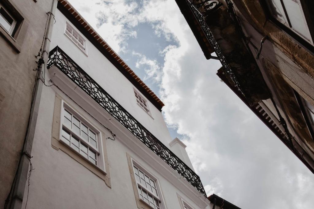 T1 central e calmo moderno e acolhedor em Coimbra Self check in — 4-Star Luxury Hotel in Coimbra, Portugal