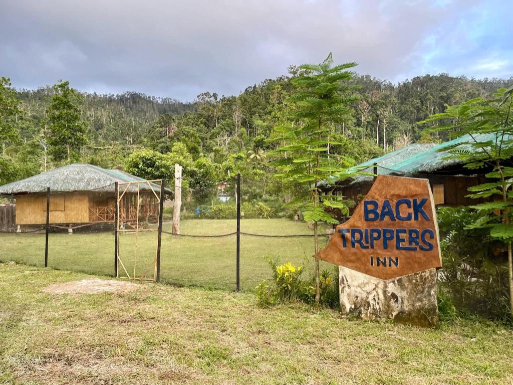 Back Trippers Inn in San Vicente, Philippines