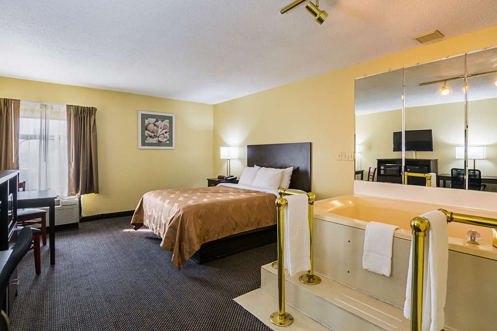 Quality Inn & Suites Greensburg I 74 - photo 21