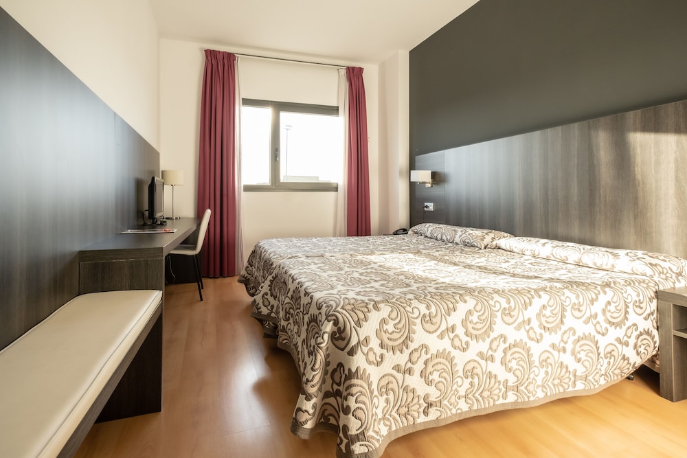 Hotel Abades Via Norte — Miranda De Ebro — photo 5