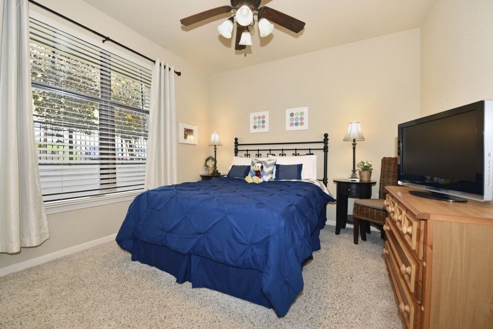 Spacious 2 Bed 2 Bath Condo In Bella Piazza Resort Davenport - featured photo