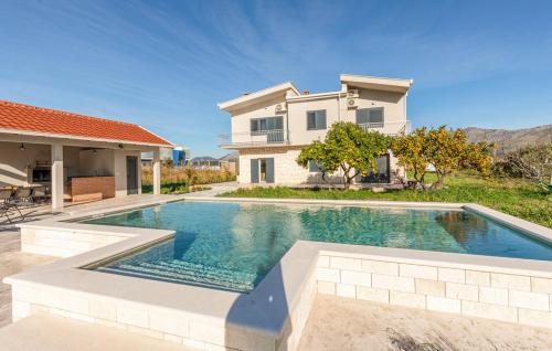 Villa Dolina — 4-Star Luxury Hotel in Opuzen, Croatia