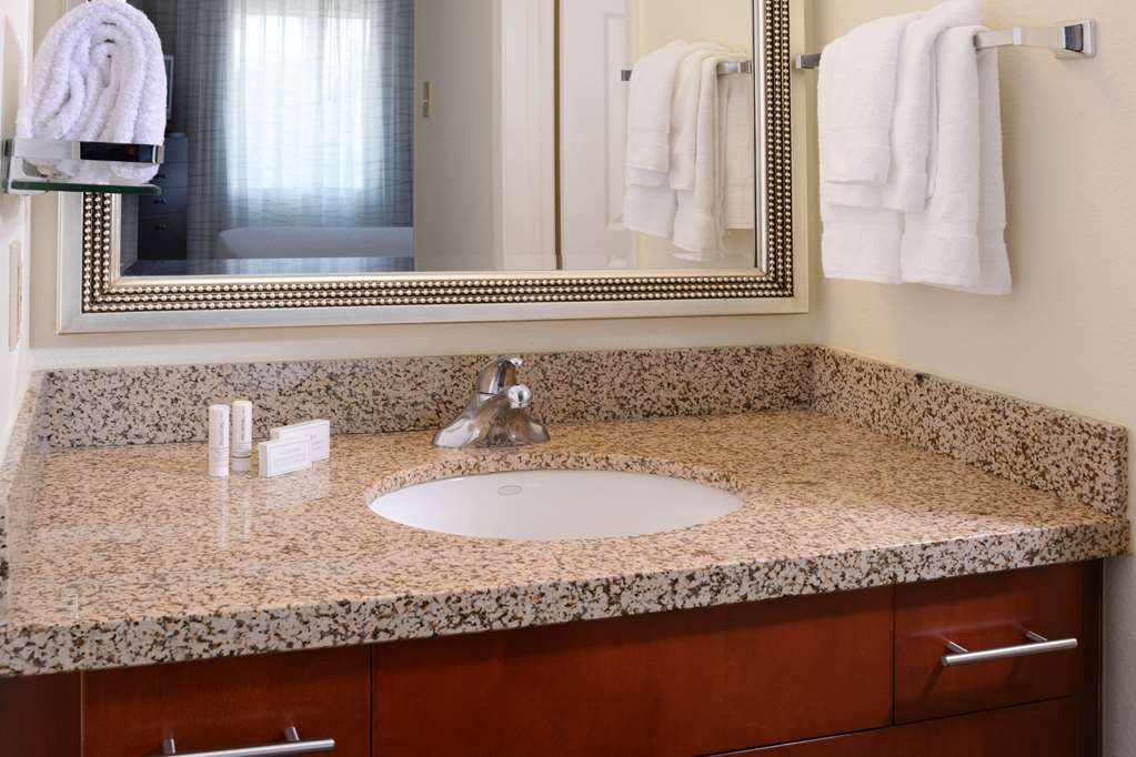 Sonesta ES Suites Dallas Medical Market Center - photo 11
