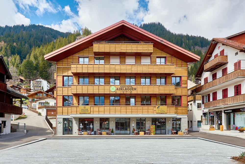 Apart Hotel Adelboden am Dorfplatz in Adelboden, Switzerland