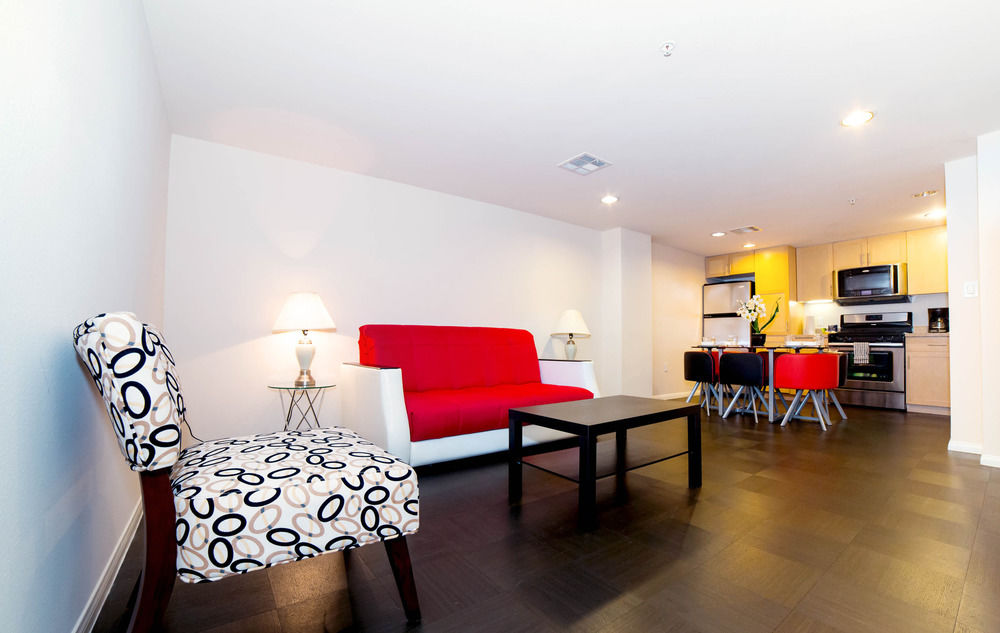 Hollywood Boulevard Extended Stay - photo 3