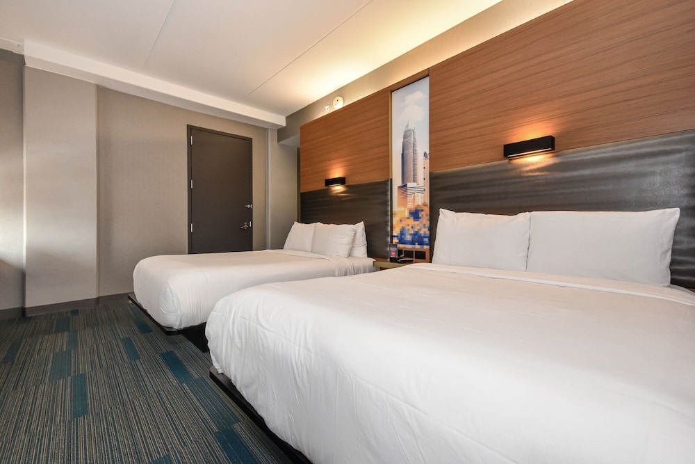 Aloft Charlotte City Center - photo 11
