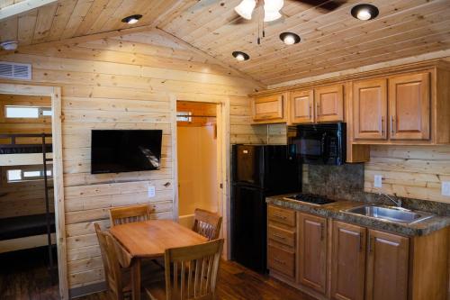Ponderosa RV Resort - photo 6