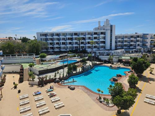 Corbeta 427 Aircon And 3 Pools in San Miguel De Abona, Spain