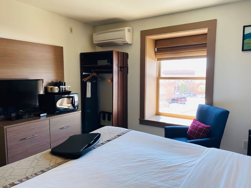 Hotel Arvon - photo 26