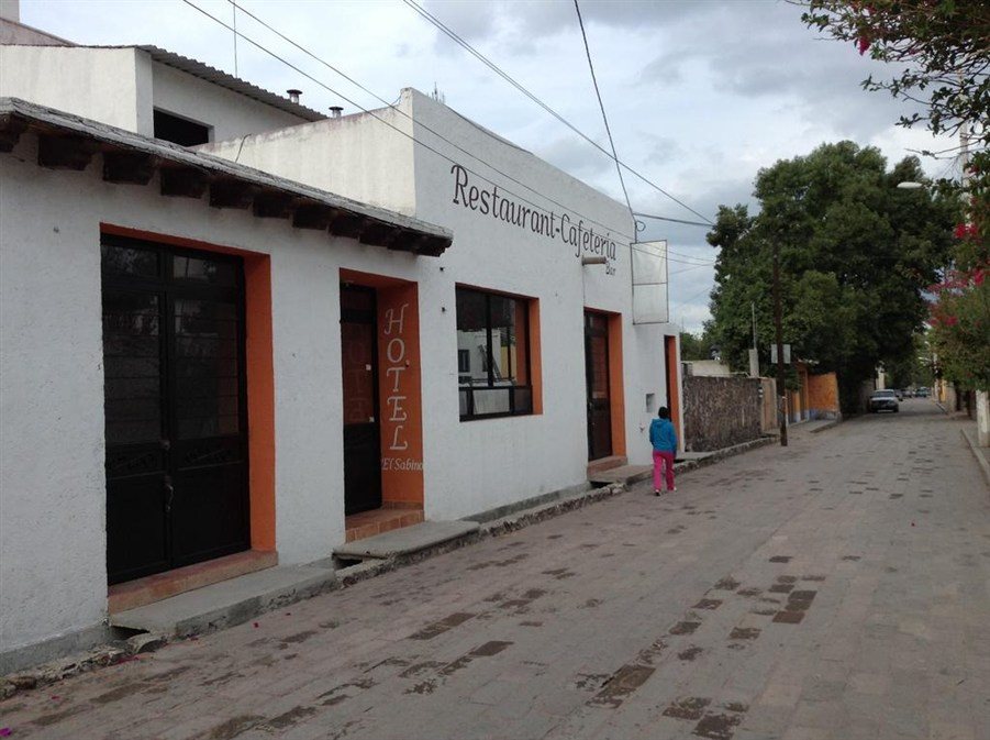 Hotel AguAzul — hotel in Tecozautla