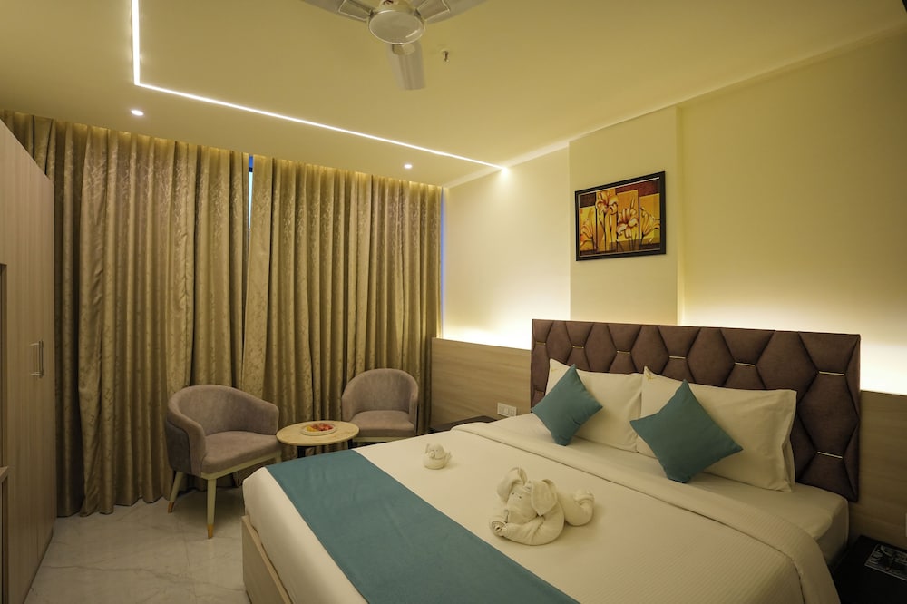 Town Square Suites — Hyderabad — photo 4