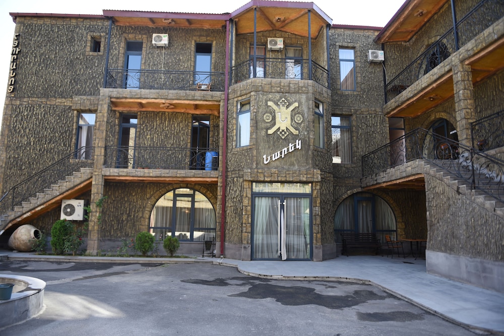 Narek Plus - carbon neutral hotel in Yerevan