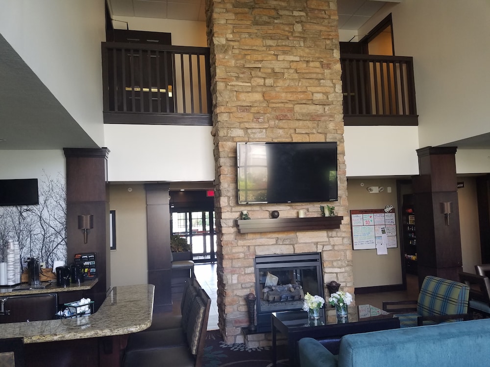 Staybridge Suites Cincinnati North an IHG Hotel - photo 2