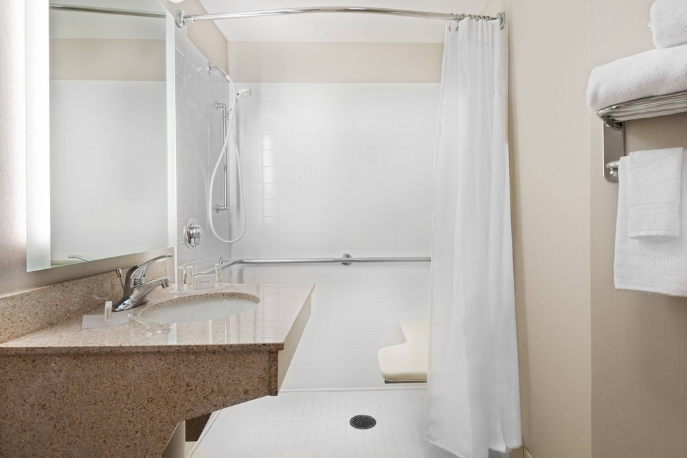 SpringHill Suites by Marriott Cleveland Solon - photo 13