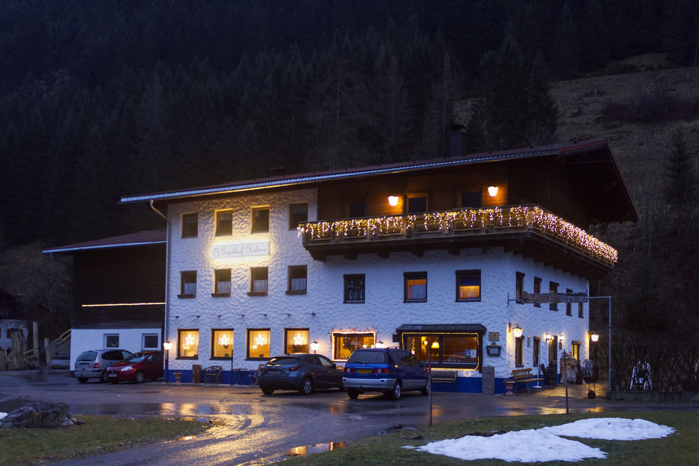 Gasthof Helena pet-friendly hotel Haeselgehr