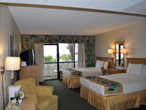 The Diplomat Family Motel - photo 31