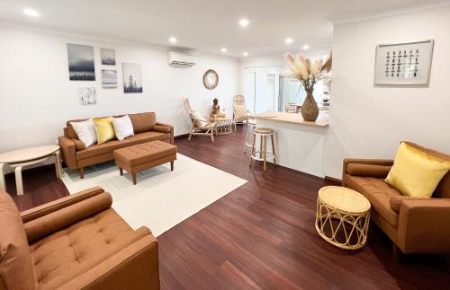 The Swan Lakehouse Buff Point — hotel in Budgewoi