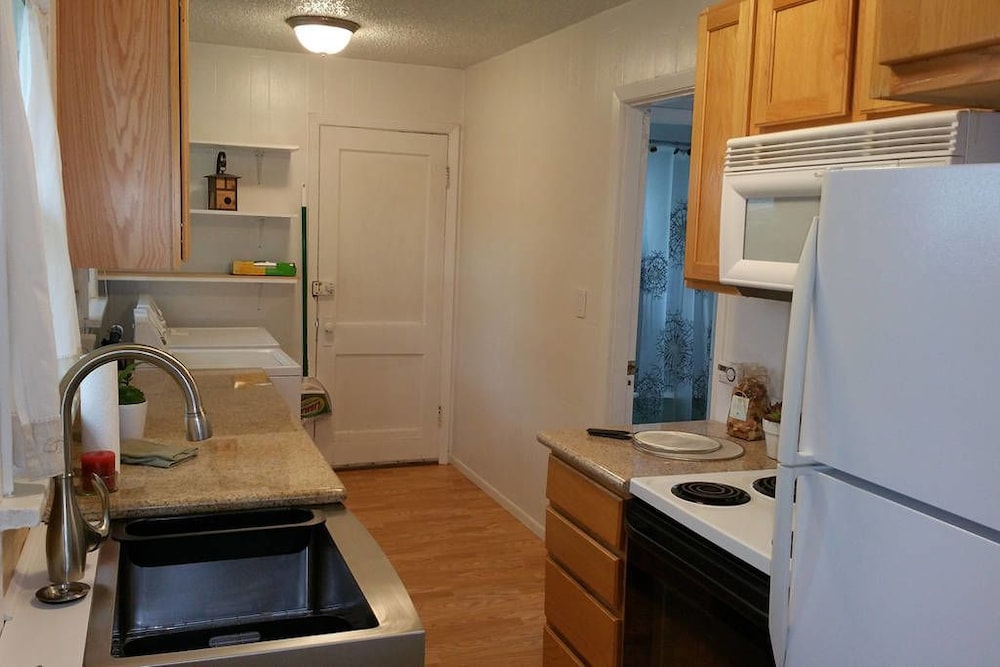 Cute Smarthouse Granite Close To Lake 2 - photo 5