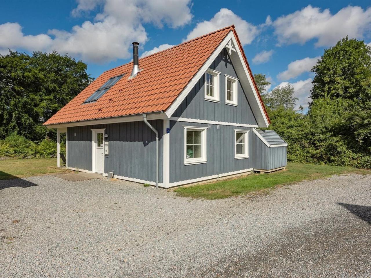 Holiday Home Fausta 150m to the fjord by Interhome — 4-Star Luxury Hotel in Grasten, Denmark
