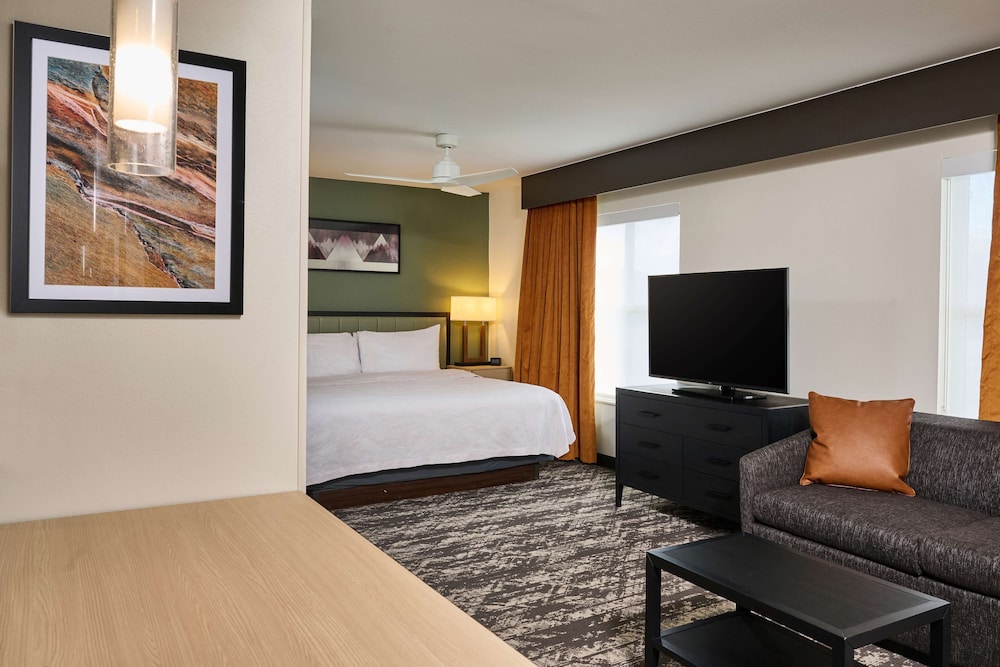 Homewood Suites by Hilton Anchorage - photo 26