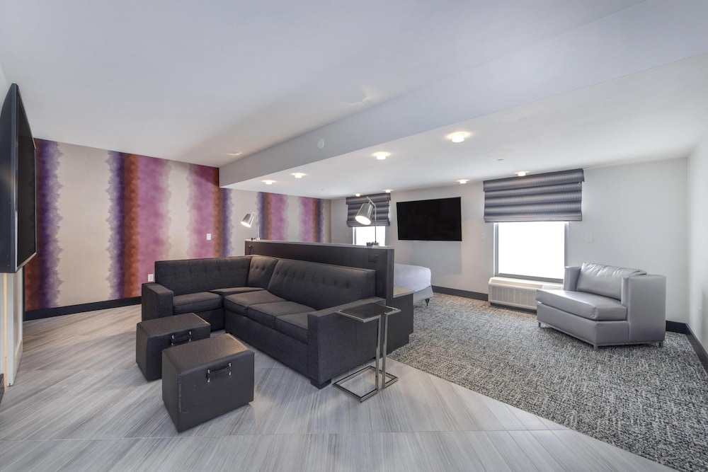Hampton Inn & Suites Raleigh Durham Airport Brier Creek - photo 17