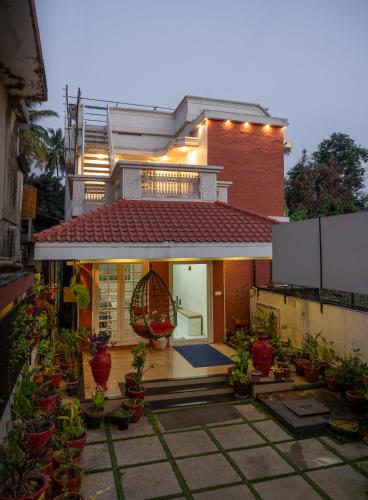 Adams Cottage Kochi