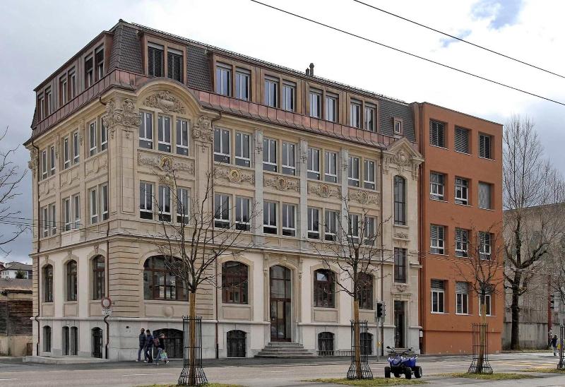 Hebergement Du Pod Hostel 5948619 — La Chaux De Fonds