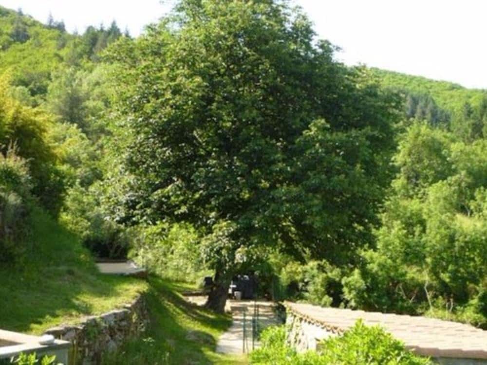 L'evidence - carbon neutral hotel in Prades