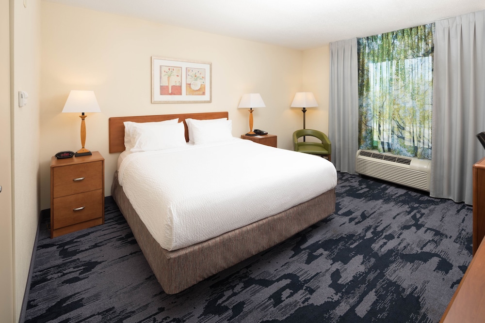Fairfield Inn & Suites South Boston - photo 4
