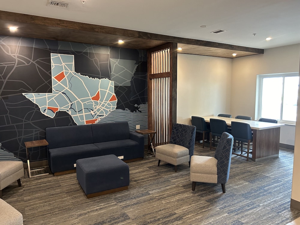 Holiday Inn Express & Suites Alice by IHG - photo 43